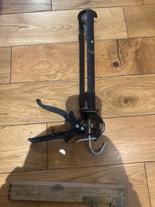 caulk gun
