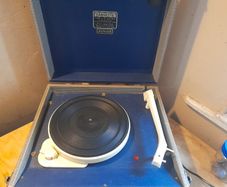 Dansette Junior record player (reconditioned)