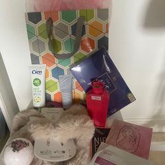 hampers/Gifts