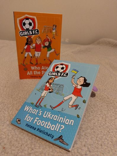 GIRLS FC books by Helena Pielichaty