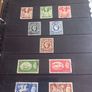 UK stamps, some very collectible, D18 post 7e Image 2