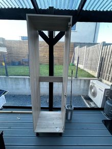 integrated fridge/freezer cabinet unit