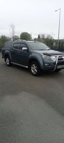 Isuzu D Max 2015