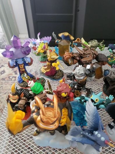 Skylanders lot