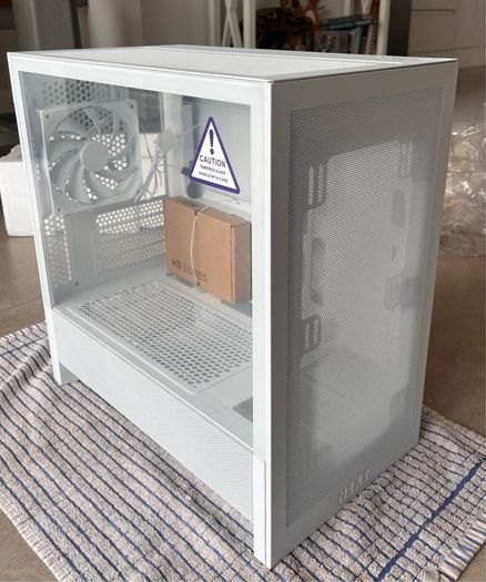 NZXT H3 flow micro ATX