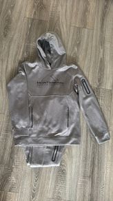 Monterrain boys junior tracksuit XL