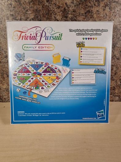 Trivial pursuit family edition board game Hasbro 2017 ages 8+