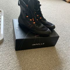 Boxing shoes