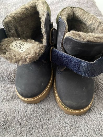 Boys shoes size 22(uk5)-27(uk8.5)