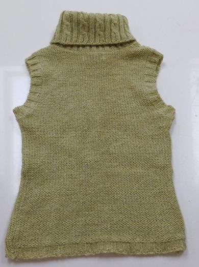 Ladies Wool Top Size 8