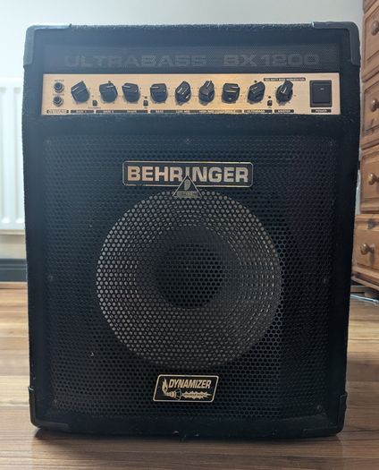 Behringer Ultrabass BX1200 120-Watt Bass Amplifier