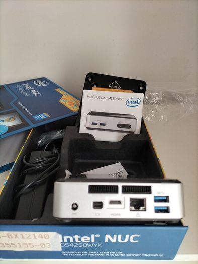 Intel Nuc i5