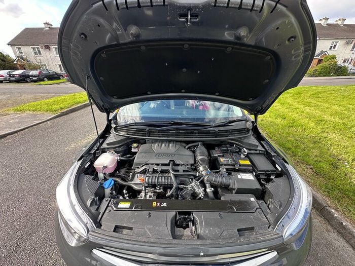 Kia stonic model Quantum 2023