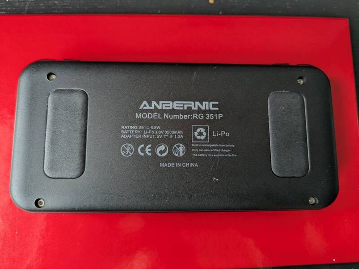 Retro Handheld Gaming - Anbernic RG351P