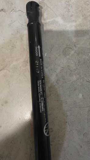 Genuine Hyundai Ioniq 5 Front Hood Lift Supports / Gas Struts Pair OEM 81161-GI000