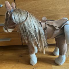 treasured doll horse and accessories