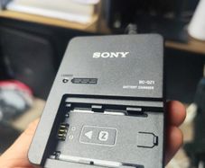 Sony BC-QZ1 Charger