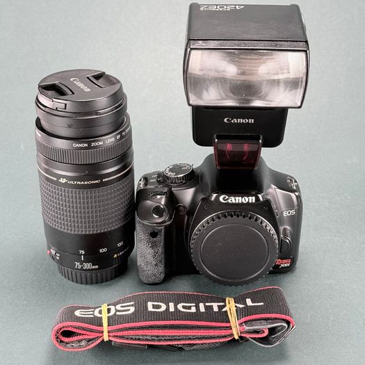 Canon Eos Rebel XSi with zoom lens and more