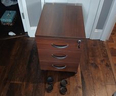 Hunts Office 3-Drawer Mobile Pedestal Filing Cabinet Dark Walnut Lockable