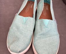 TOMS mint shoes size uk 4