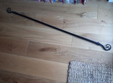 Black Metal Curtain pole