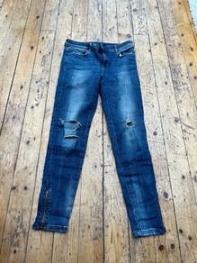 Zara ankle length ripped jeans