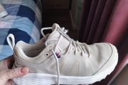 lovely Columbia waterproof runners