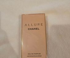 Chanel Allure