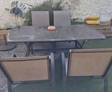 garden table 4 chairs