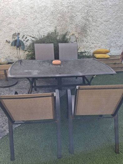 garden table 4 chairs