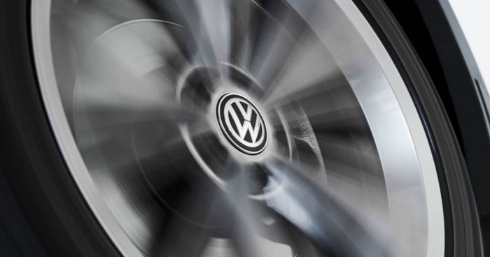 Self-leveling wheel caps for your VW Golf