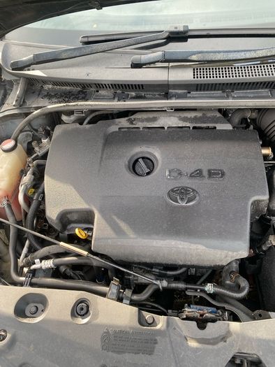 2014 Toyota Avensis Breaking For Parts Only
