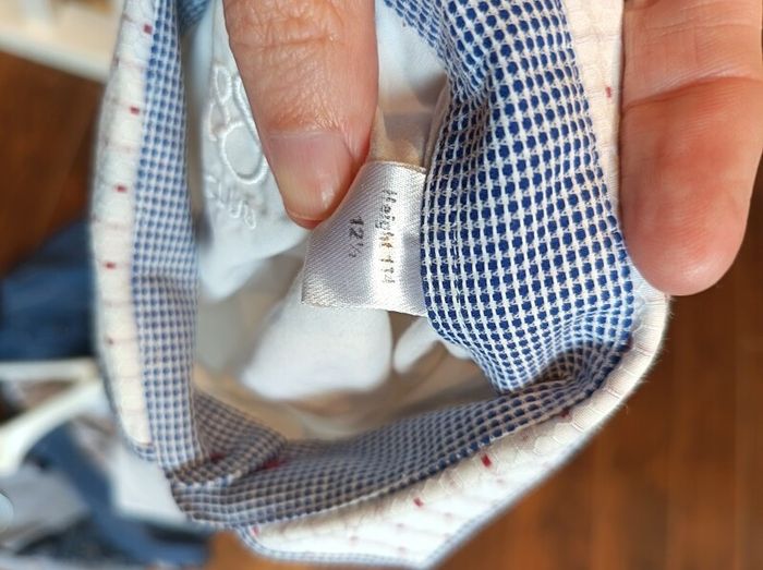 Boys 1880 shirt size 12.5 inches Age 9