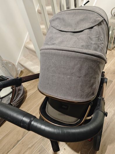 Mamas and Papas Occaro Travel System + Winter accessories,in Great condition (Bundle)