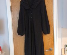 Monsoon Black  Long Boucle Kinit Coatigan.    S. 14.