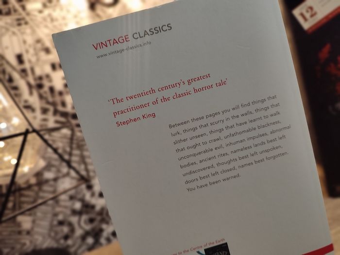 The Call of Cthulhu and Other Weird Tales ! H.P. Lovecraft ! 2011 by Vintage Classics ! Horror !