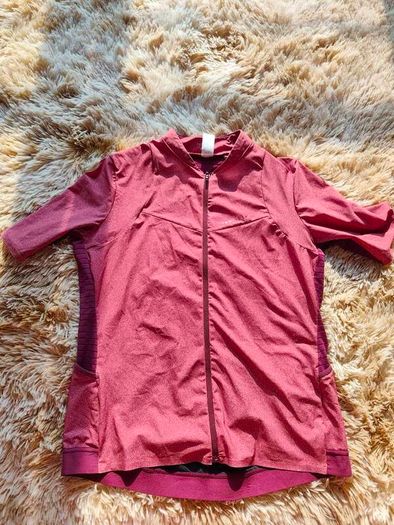 Cycling Bundle  7 Jerseys, Shorts & Pants Like New