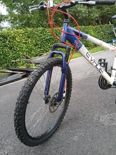 Apollo Evade Mountain Bike -  14" frame