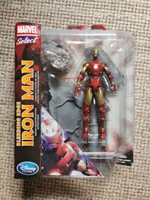 Diamon Select Bleeding Edge Iron Man