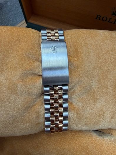 Rolex Datejust 12633 Black Dial 36mm Full Set Immaculate