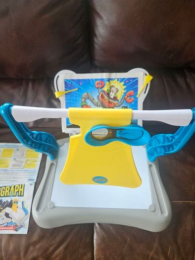 Supergraph Drawing Station