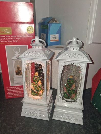 Christmas light up lanterns
