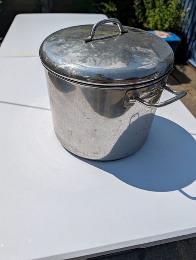 Catering Equipment 2 x 10ltr pot