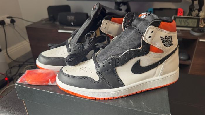 Nike Air Jordan 1 High Mid and Low (DEADSTOCK)