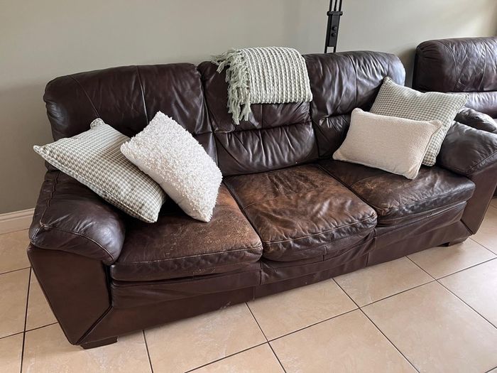 Brown Leather 3+2+1 Suite