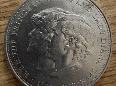 1981 UK Commemorative Prince Charles of Wales and Princess Diana Wedding Coin