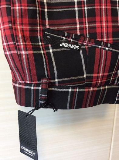 Brand New Galvin Greene.Mens Golf Trousers. Retail At 149euros In Golf Shops.Selling 100euros. Waist 34 Inside Leg 34. Collect Or Via Post.