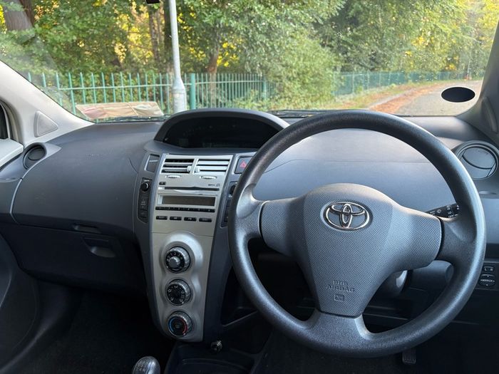 2006 Toyota Yaris