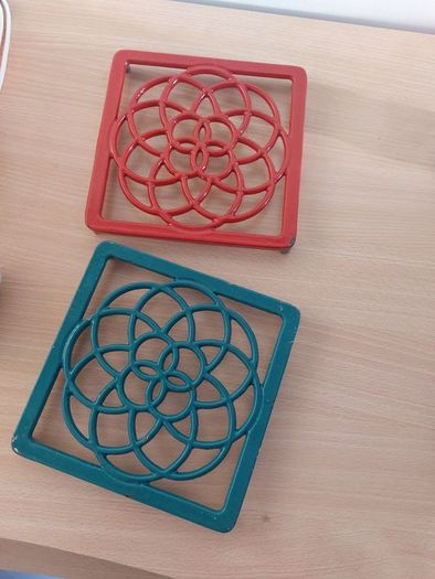 2 Kettle Coasters