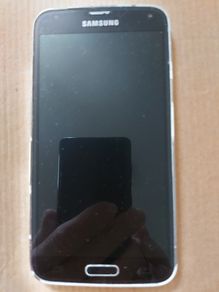 Samsung Galaxy S5, 16GB HDD, 4GB Ram,  3 network possibly, excellent cosmetic condition and working fine